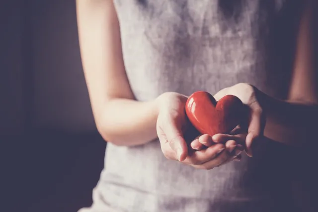 How to Get Donors to Care About Your Cause & Donate